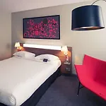 Mercure Centre Otel 4*