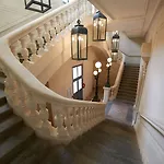 Mercure Centre