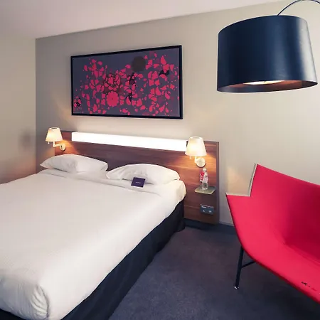 Mercure Centre מלון 4*