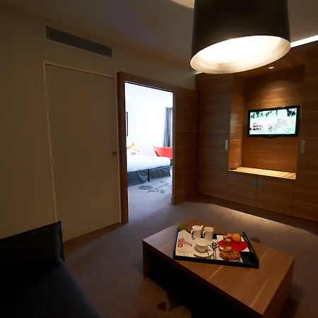 Mercure Centre 4*