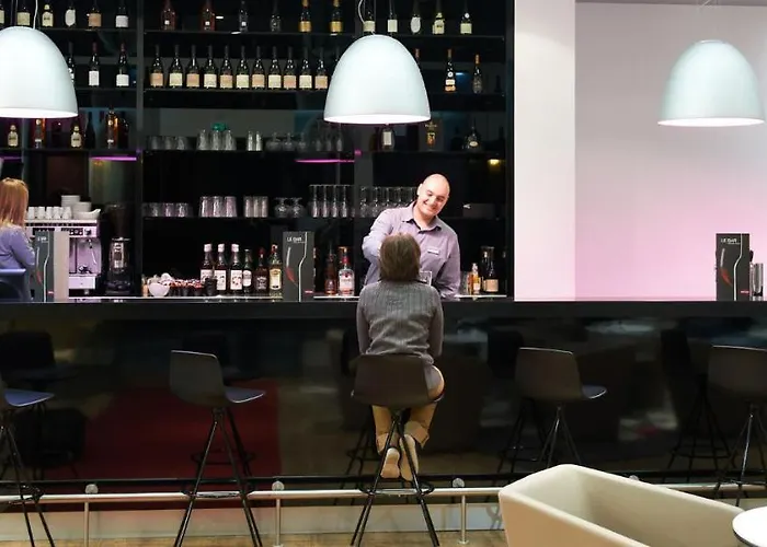 Ξενοδοχείο Mercure Centre 4*