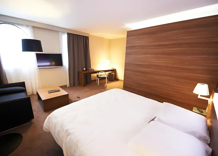 Hotel Mercure Centre Cholet