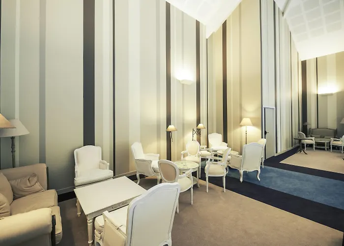 Mercure Centre Hotel