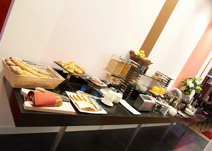 绍莱美居中心酒店 4*