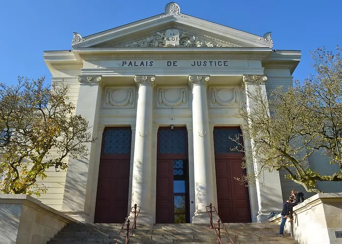 Mercure Centre Hotell 4*